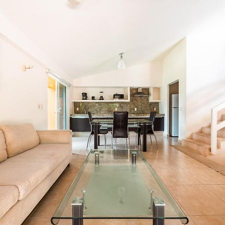 Hotel Ixzi Plus Ixtapa  Zewnętrze zdjęcie