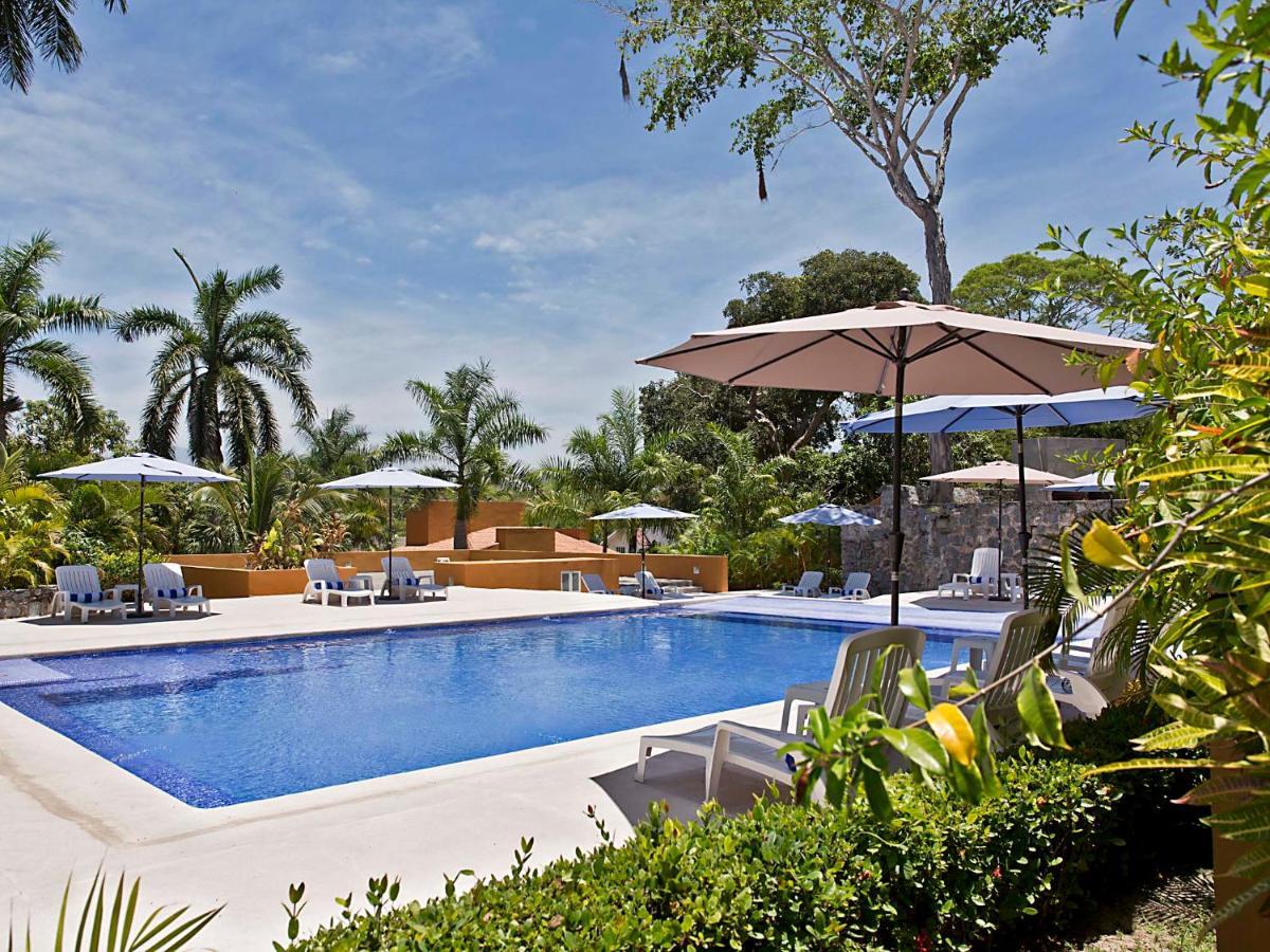Hotel Ixzi Plus Ixtapa  Zewnętrze zdjęcie