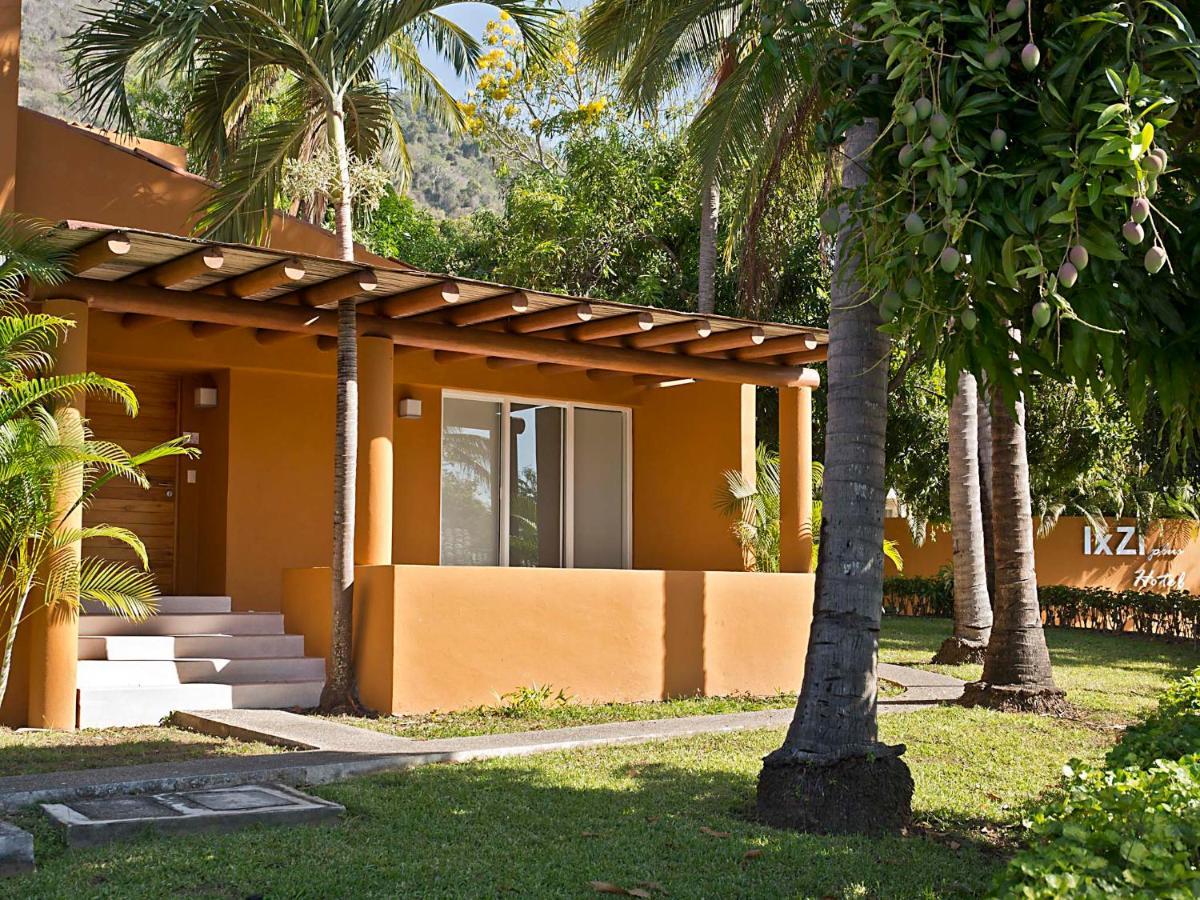 Hotel Ixzi Plus Ixtapa  Zewnętrze zdjęcie