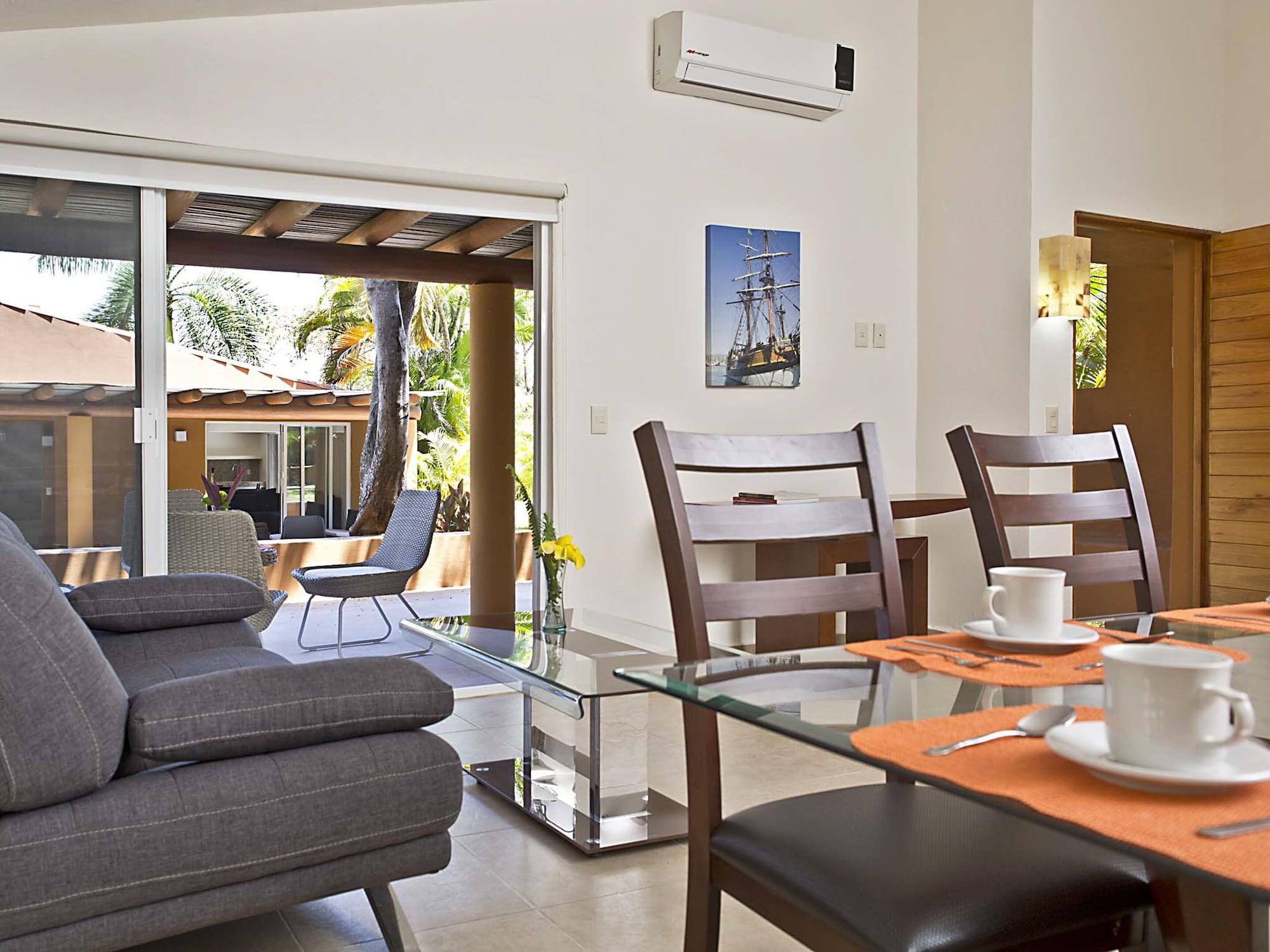 Hotel Ixzi Plus Ixtapa  Zewnętrze zdjęcie