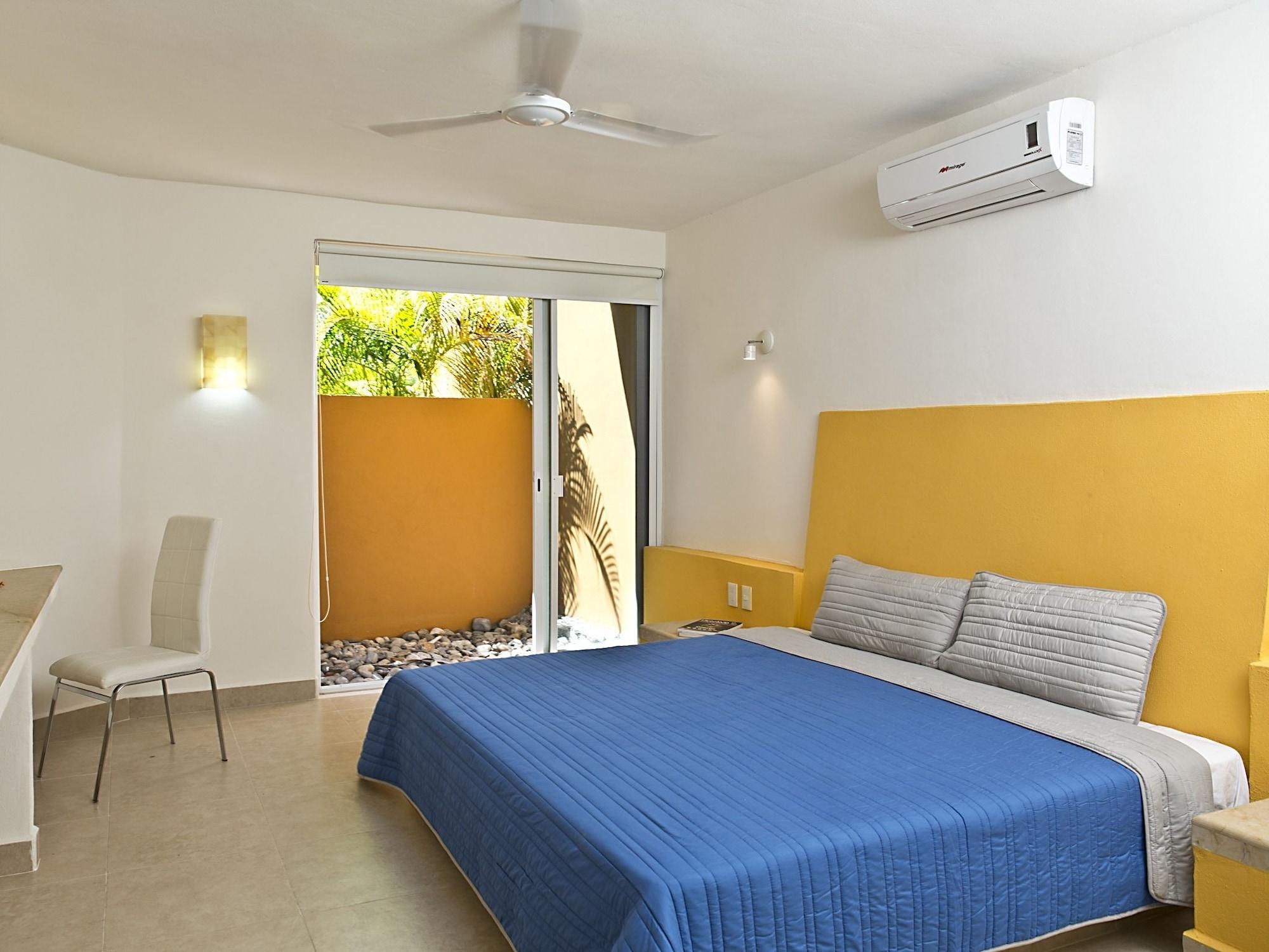 Hotel Ixzi Plus Ixtapa  Zewnętrze zdjęcie