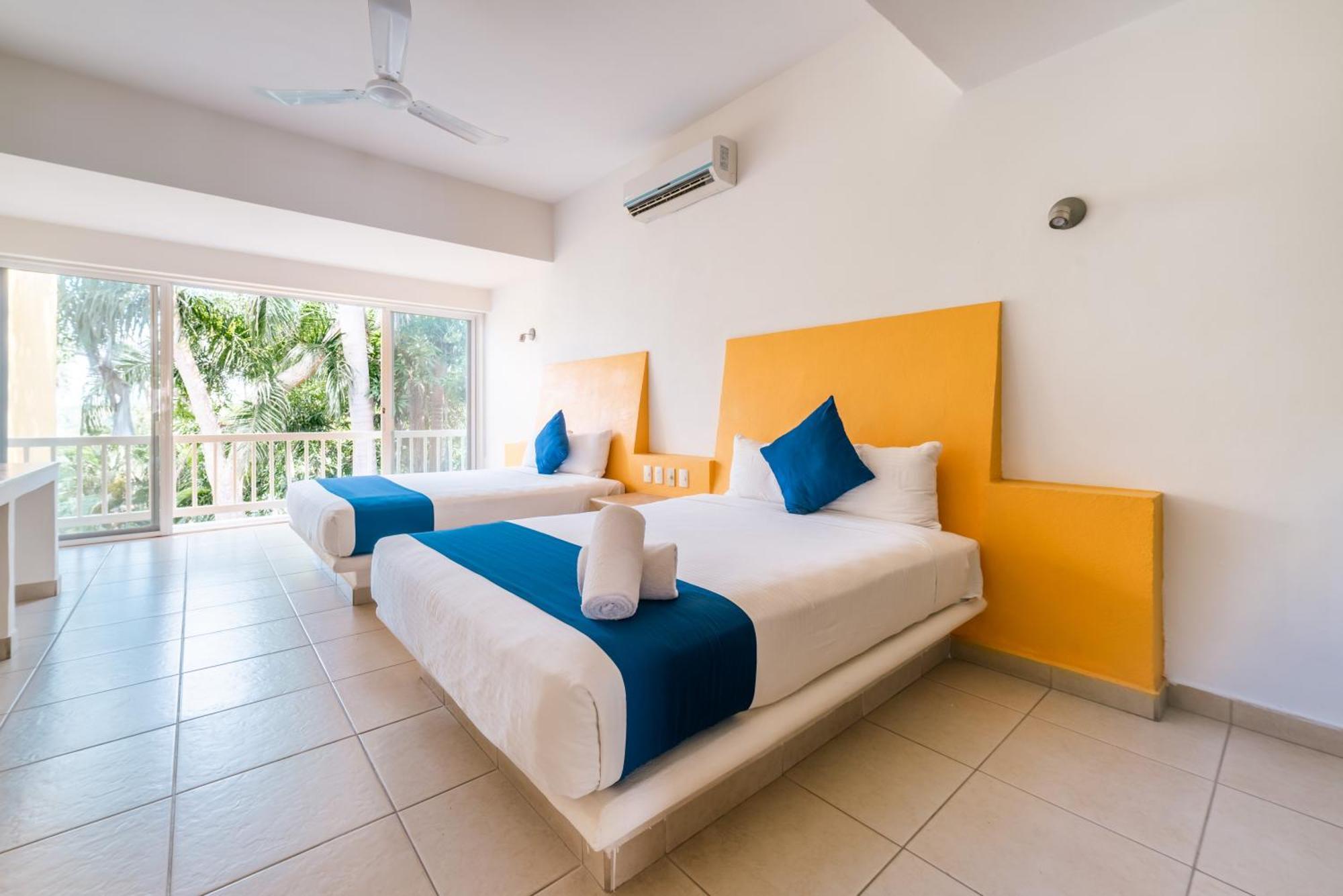 Hotel Ixzi Plus Ixtapa  Zewnętrze zdjęcie