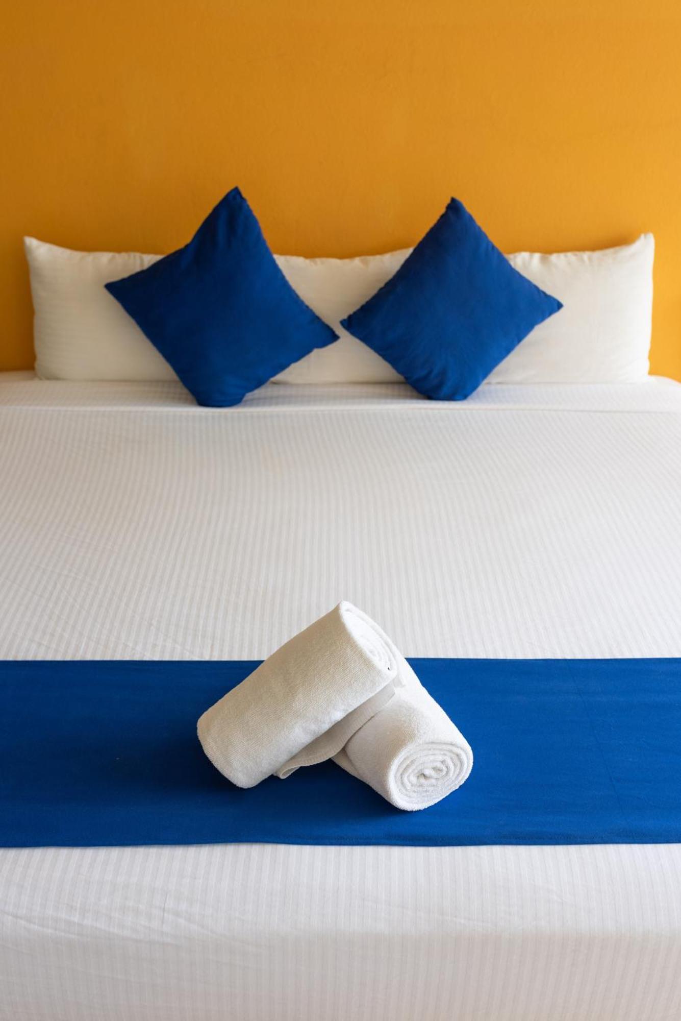 Hotel Ixzi Plus Ixtapa  Zewnętrze zdjęcie